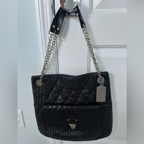 Coach - convertible shoulder/top handle - Vintage - black quilted w.chain accent